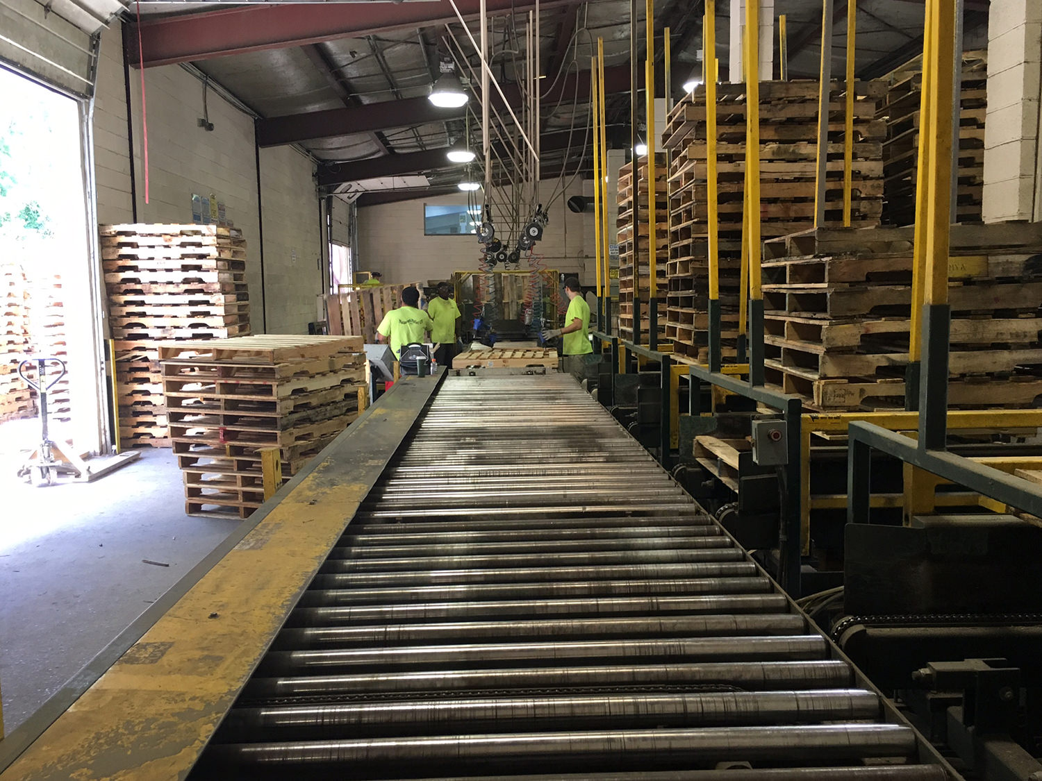 Nazareth pallets warehouse