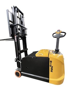 Big Joe Releases New CB30 and CB35 Walkie Counterbalance Stackers