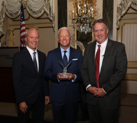 Toyota Material Handling’s Former President and CEO Honored with Prestigious Industry Award