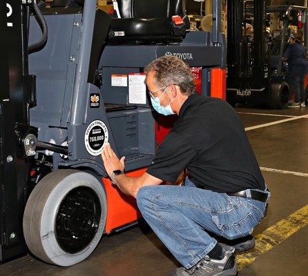 Toyota Material Handling Surpasses New Milestone: 750,000 Forklifts Manufactured in North America