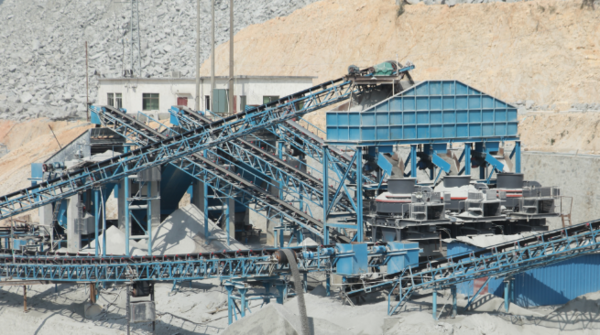 What are the advantages of the sand making machine?