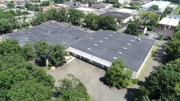 CBRE ARRANGES TWO INDUSTRIAL LEASES AT 10-50 CHARLES STREET IN WESTWOOD, NEW JERSEY