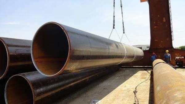 Differences Between ERW and LSAW Steel Pipe