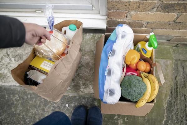 How Grocery Retailers Can 'Win The Porch' For Online Grocery Delivery
