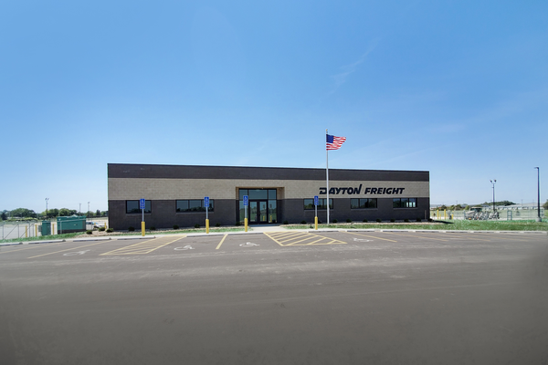  DAYTON FREIGHT RELOCATES OMAHA SERVICE CENTER TO A BRAND-NEW FACILITY