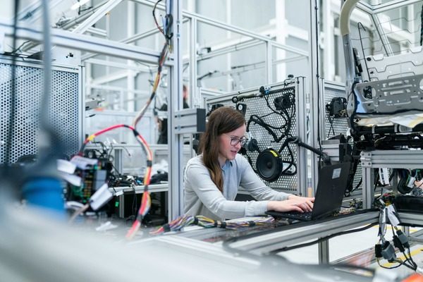 Survey reveals the top 10 in-demand soft skills for success in the manufacturing industry