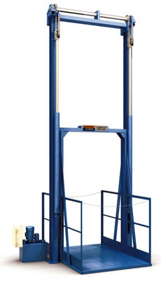 Optimize 2-Level Material Lifting with a PFlow Industries 21 Series Hydraulic Vertical Lift 