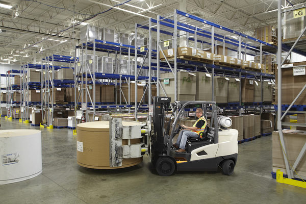 Crown Equipment Updates C-G Series IC Lift Trucks for Heavy Lifting, Increased Maneuverability