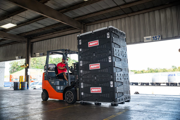 Averitt’s Smart Crate Fuses Reusability With Technology For More Efficient Shipping