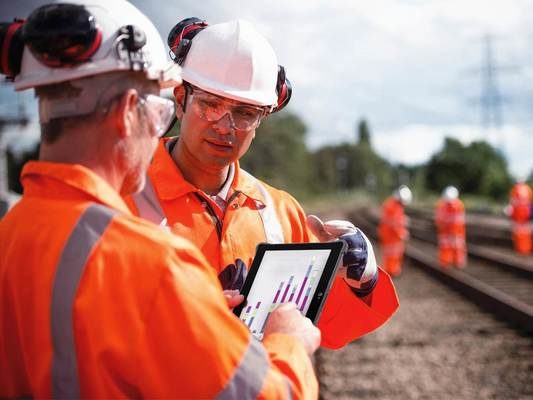 Durabook R11 Fully Rugged Tablet Is Designed to Enhance Field Workers’ Maximum Efficiency