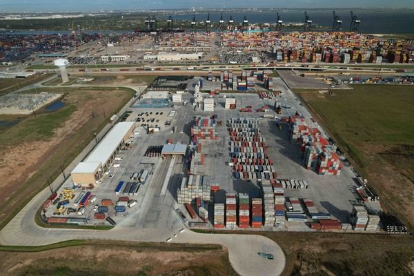 Marine Repair Services-Container Maintenance Corp Enhances Port Houston Container Storage Solution
