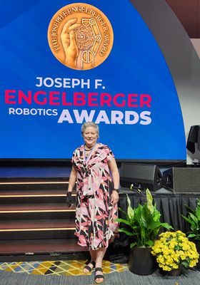 Roberta Nelson Shea from Universal Robots Receives Robotics Award for Contribution to Robot Safety